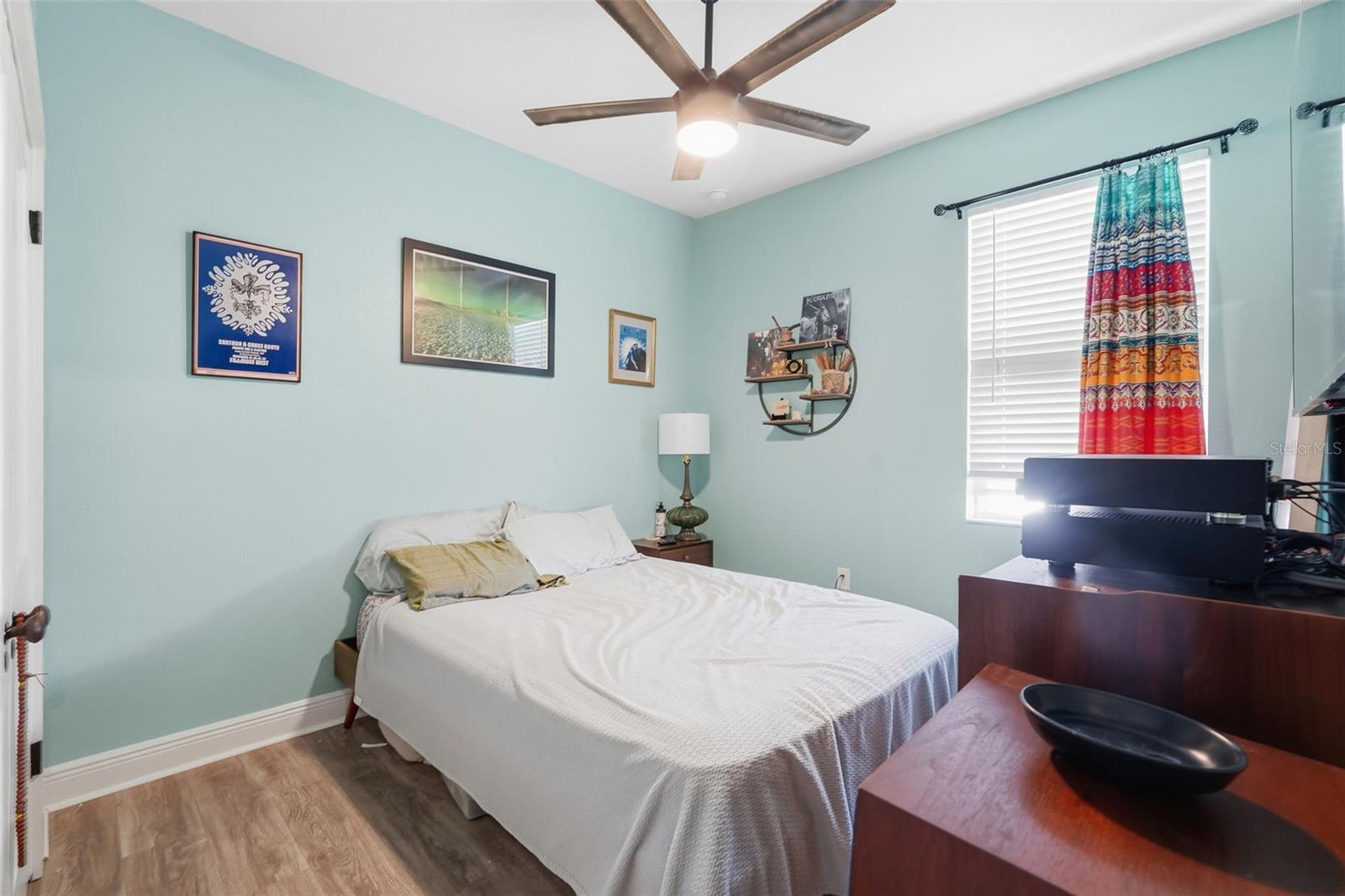 Image 25 of 45 For 2201 Gladiolus Ln Lane