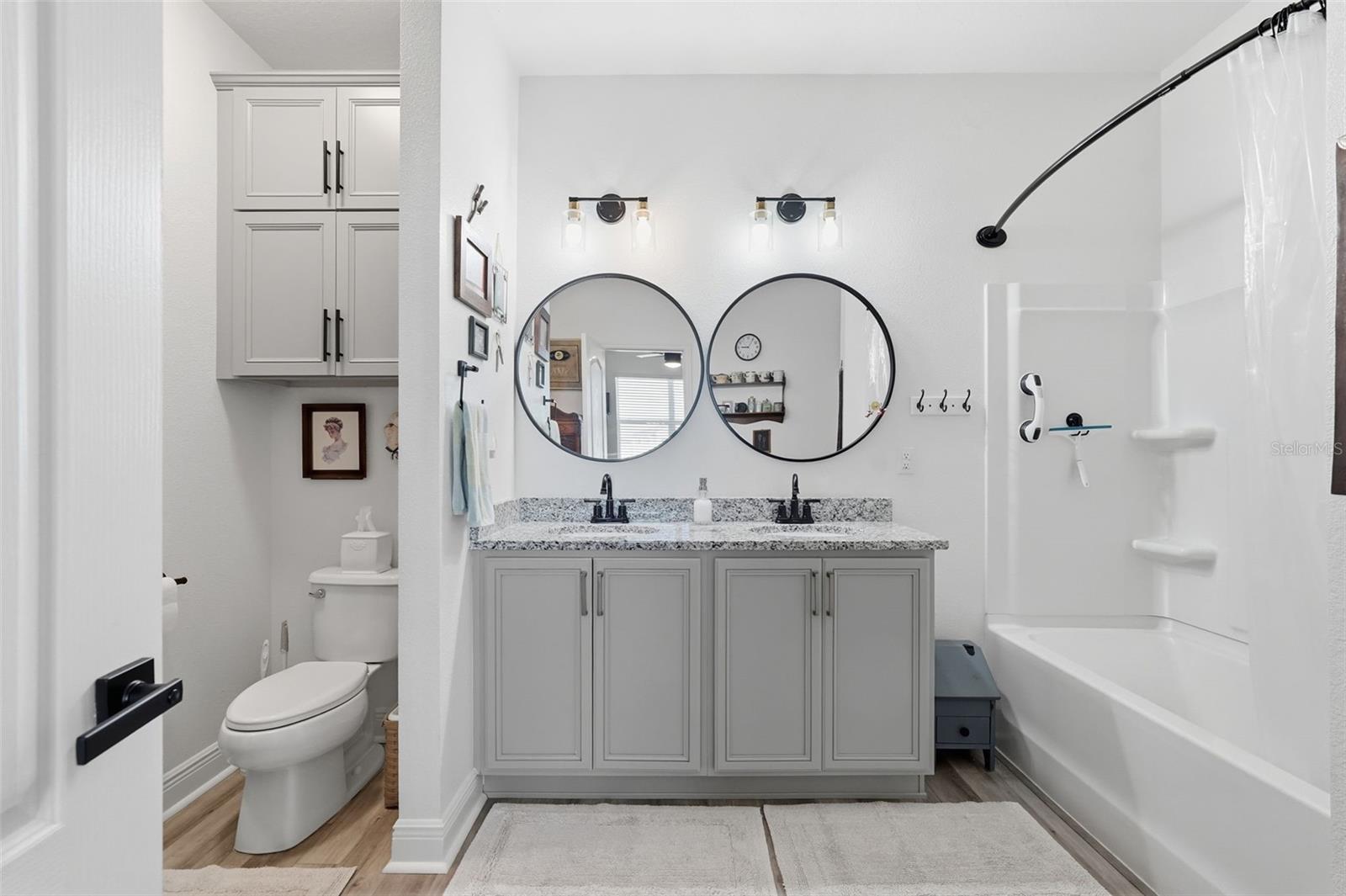 Image 29 of 45 For 2201 Gladiolus Ln Lane