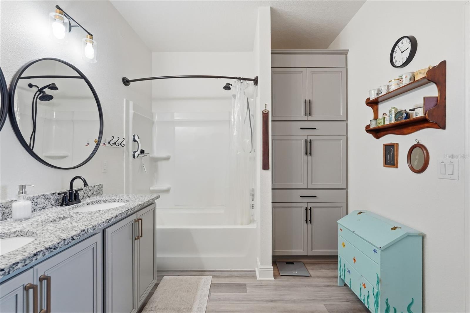 Image 30 of 45 For 2201 Gladiolus Ln Lane