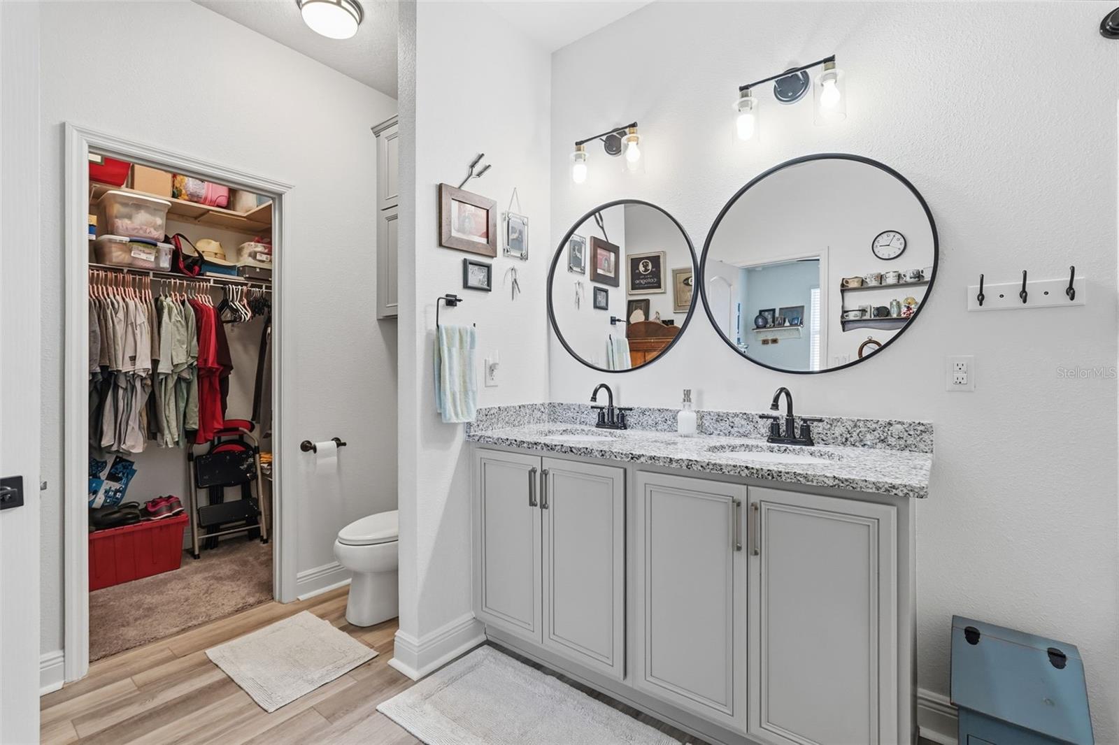 Image 31 of 45 For 2201 Gladiolus Ln Lane