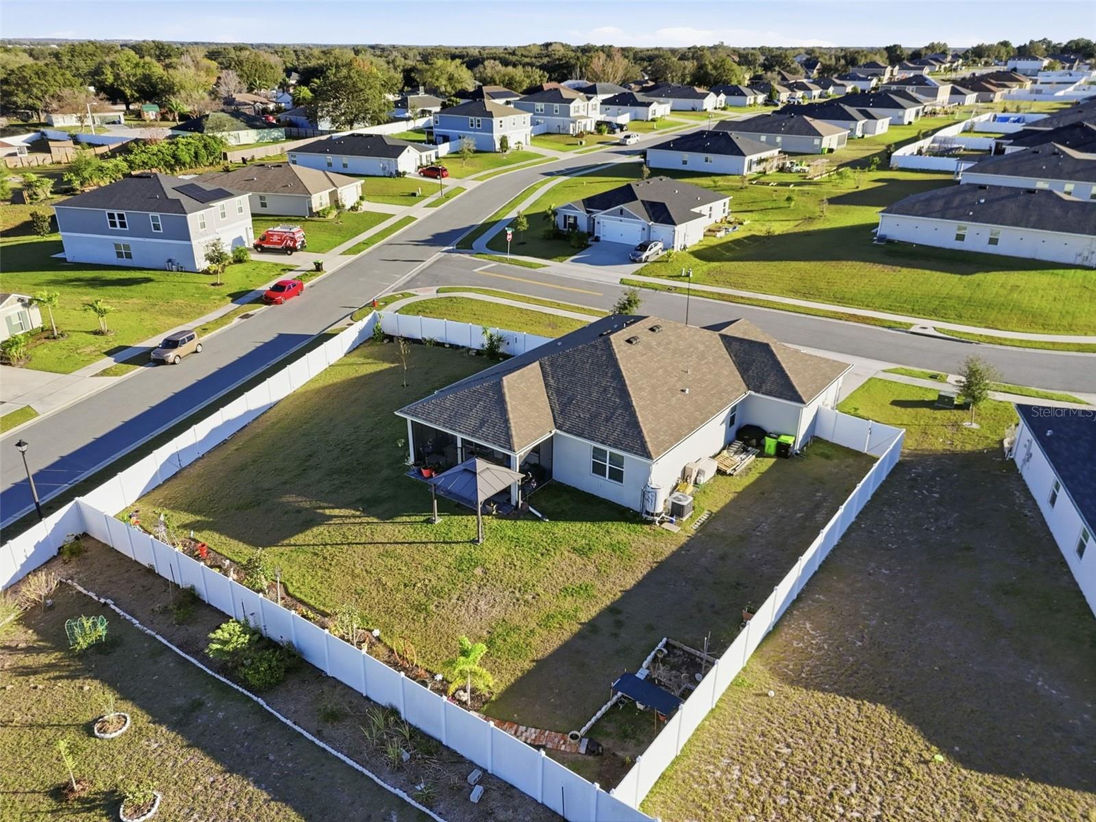 Image 43 of 45 For 2201 Gladiolus Ln Lane