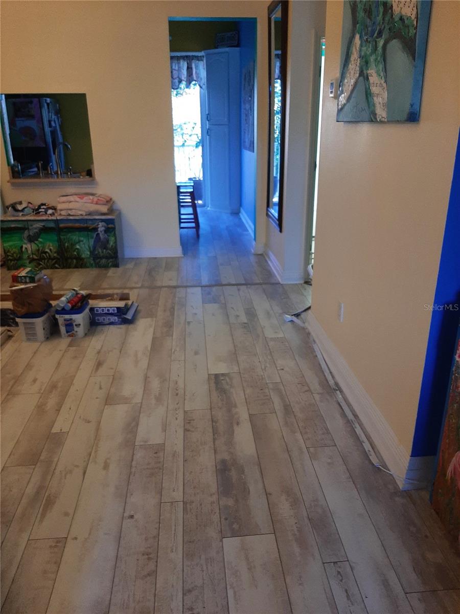 Image 14 of 20 For 6801 Dali Avenue 206