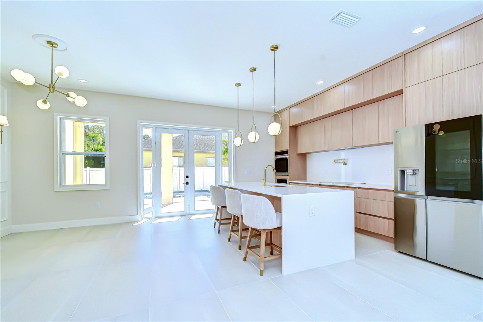 Image 17 of 85 For 1808 Erna Drive