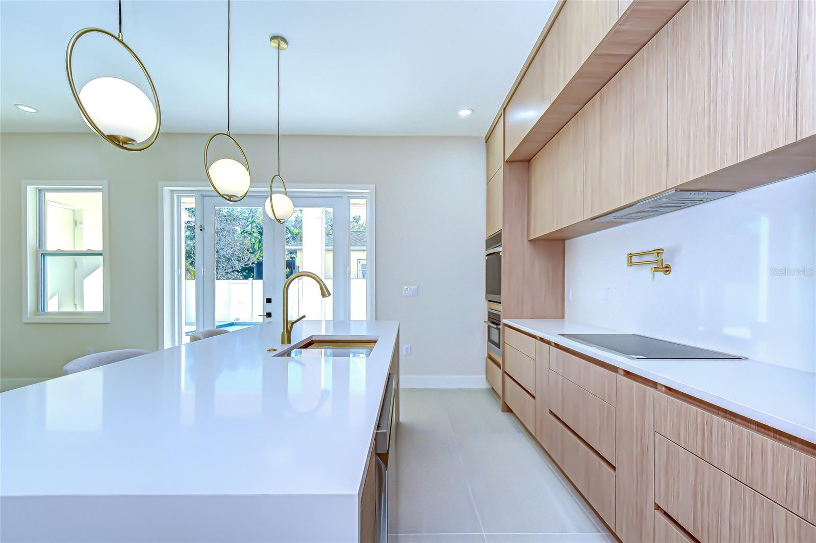 Image 20 of 85 For 1808 Erna Drive