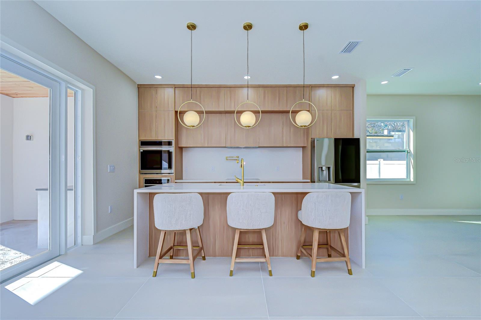 Image 29 of 85 For 1808 Erna Drive