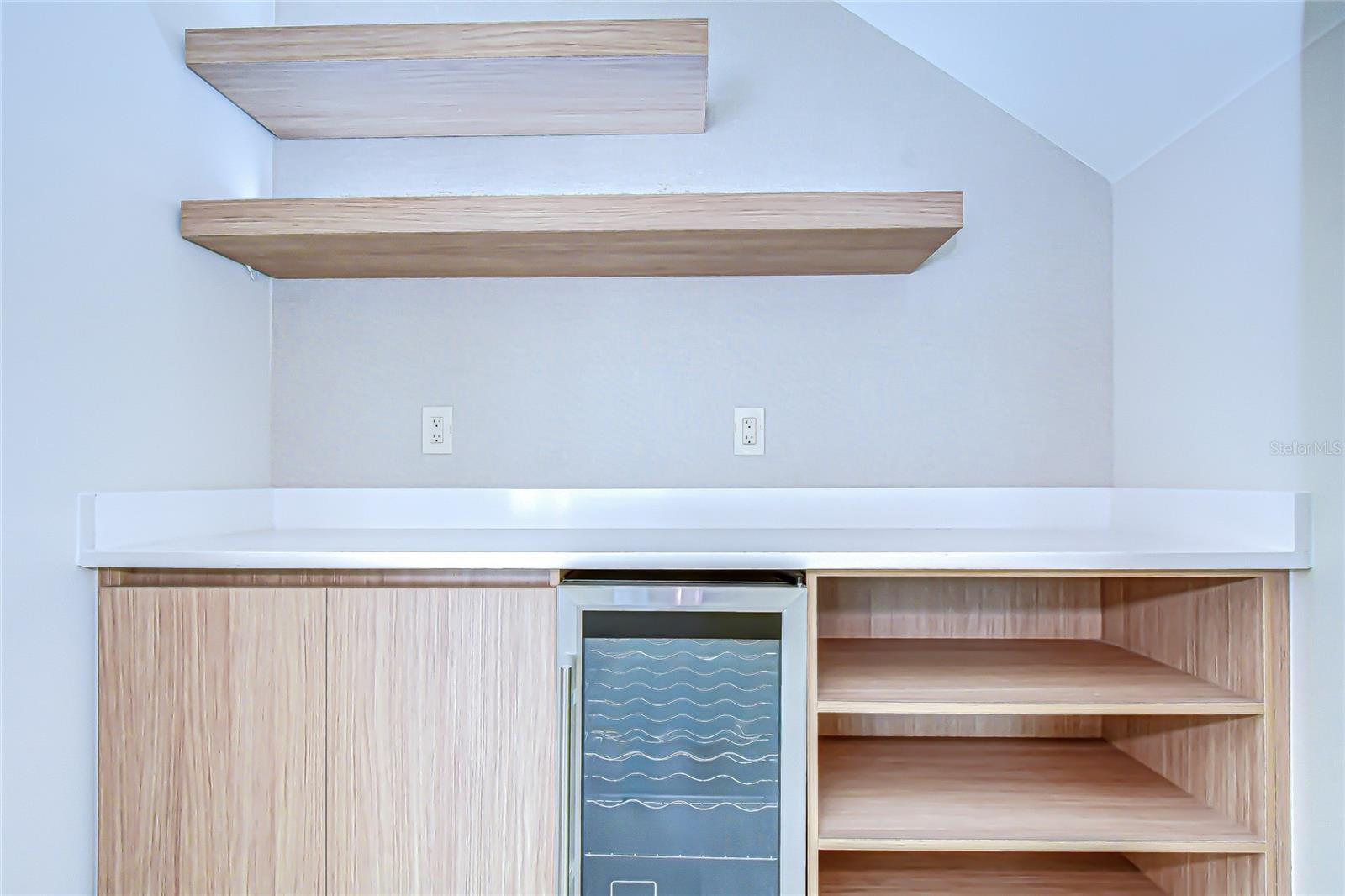 Image 32 of 85 For 1808 Erna Drive