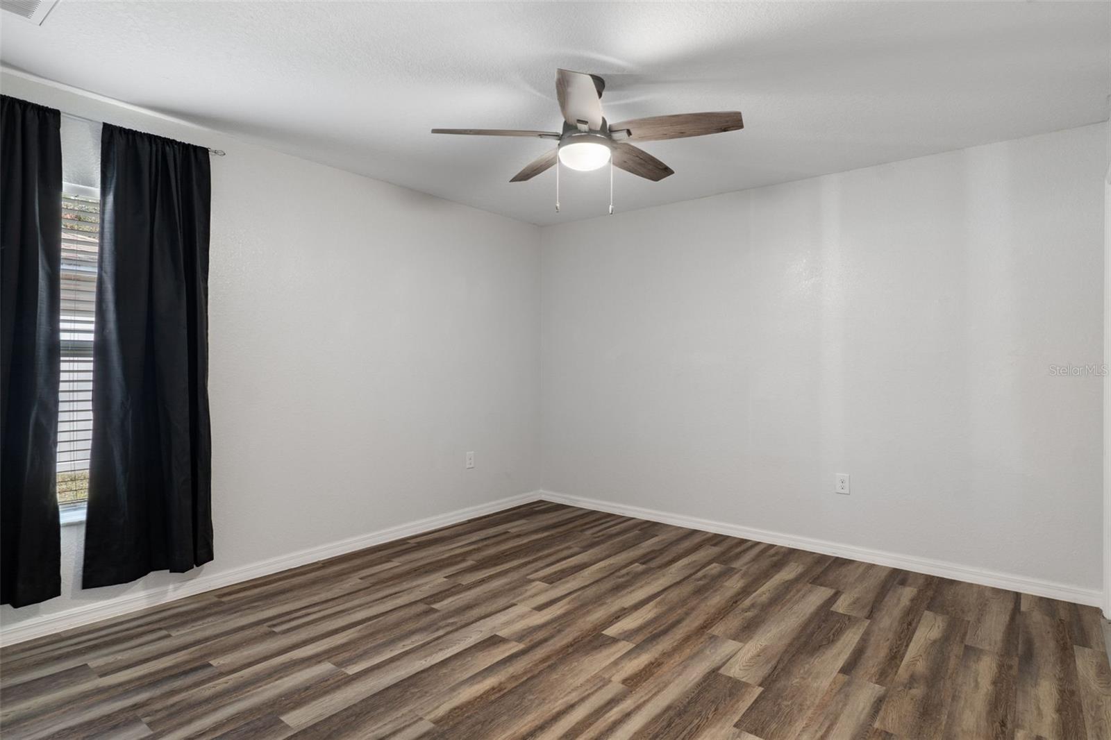 Image 25 of 36 For 13124 Snowy Plover Avenue