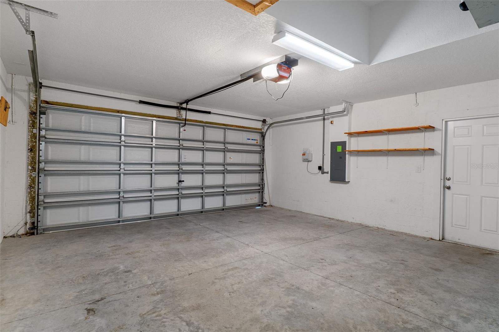 Image 29 of 36 For 13124 Snowy Plover Avenue