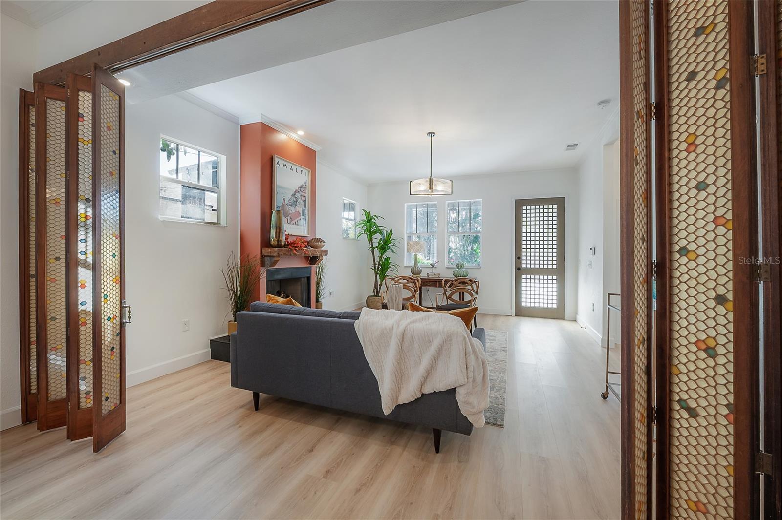 Image 12 of 78 For 319 South Avenue