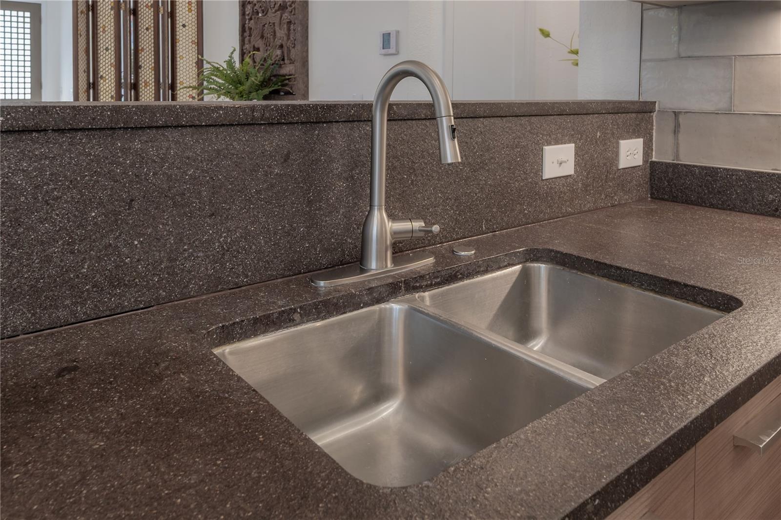 Image 24 of 78 For 319 South Avenue