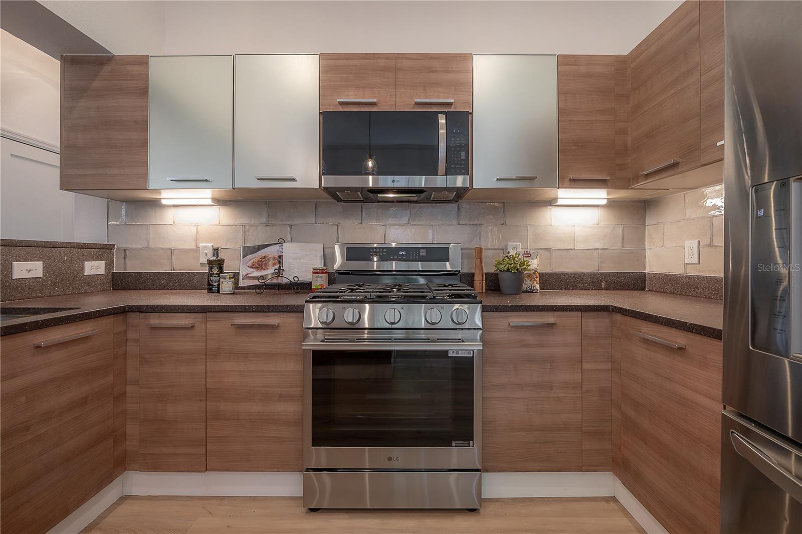 Image 25 of 78 For 319 South Avenue