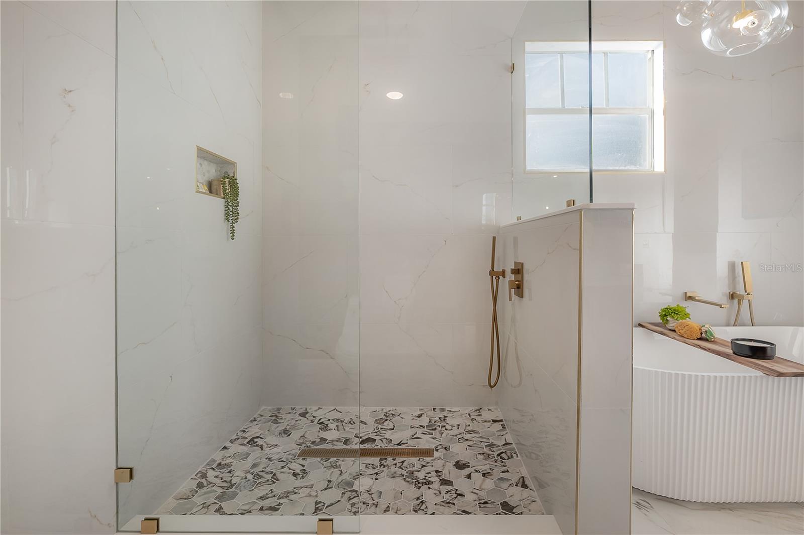 Image 42 of 78 For 319 South Avenue