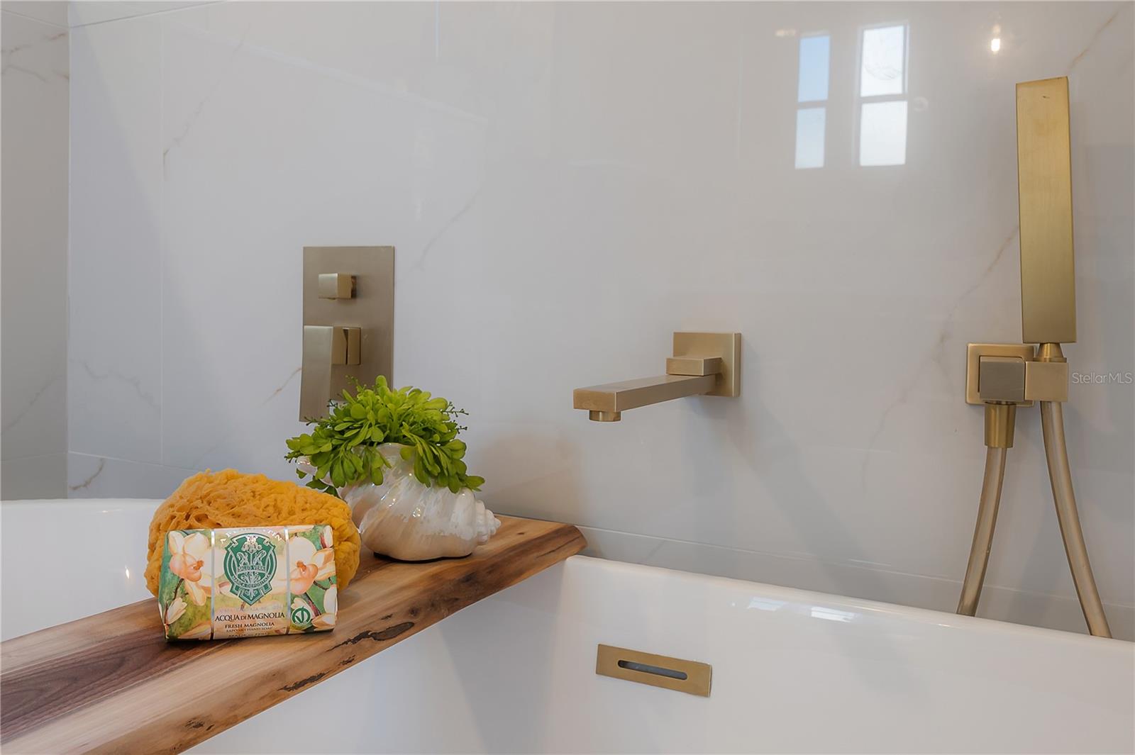 Image 44 of 78 For 319 South Avenue