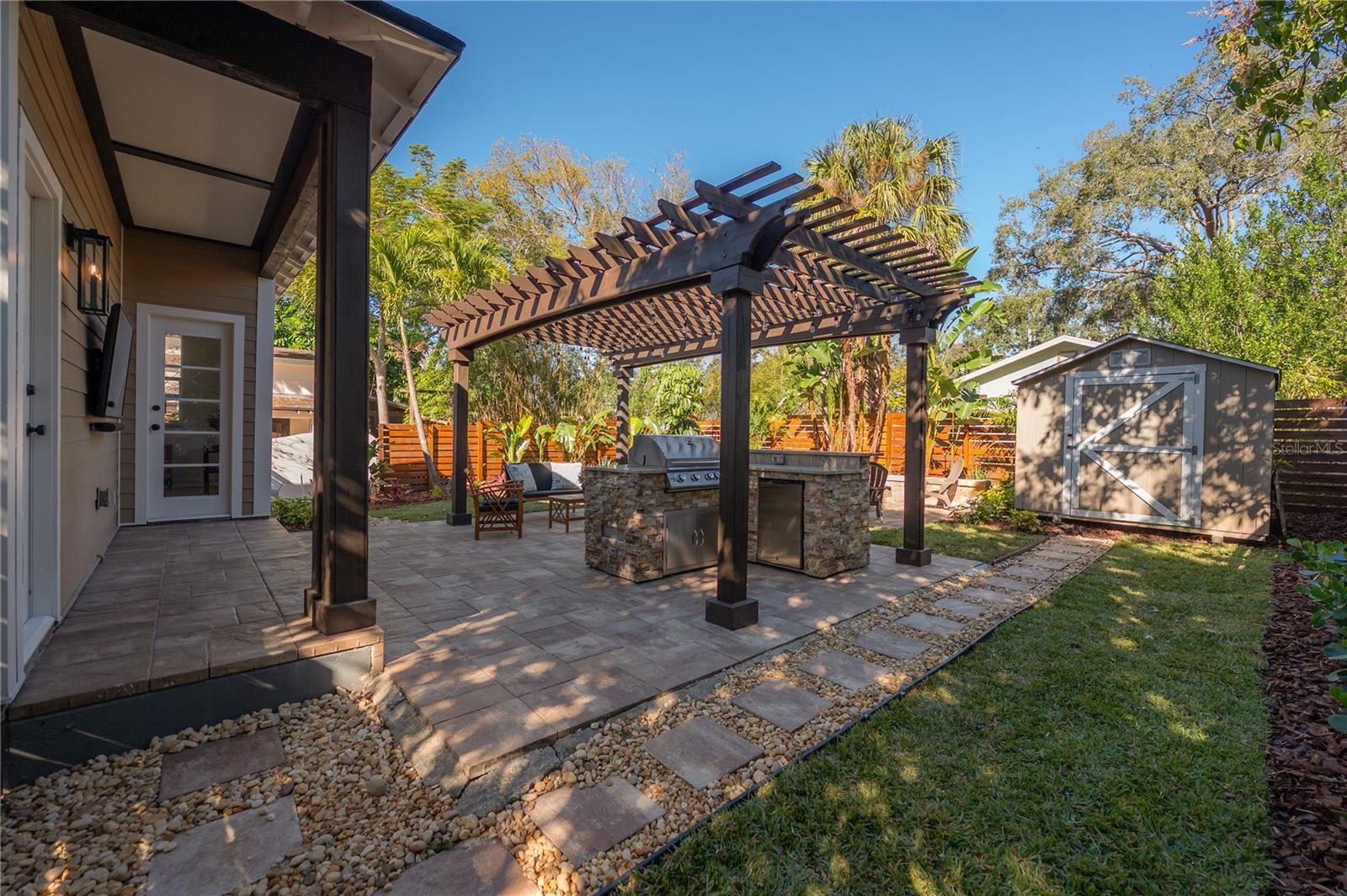 Image 52 of 78 For 319 South Avenue