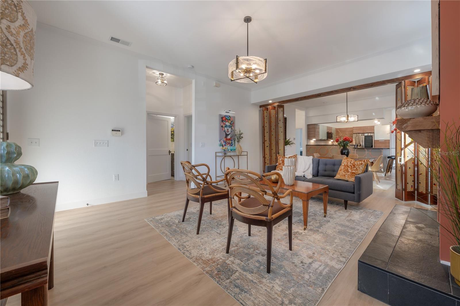 Image 7 of 78 For 319 South Avenue