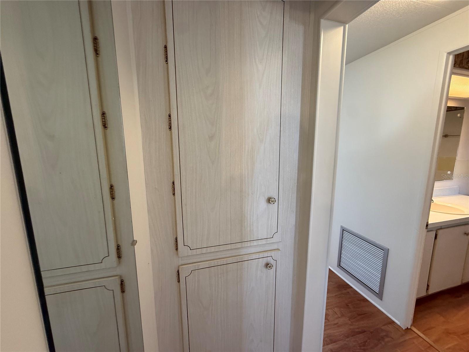 Image 17 of 38 For 3846 Bywater Drive