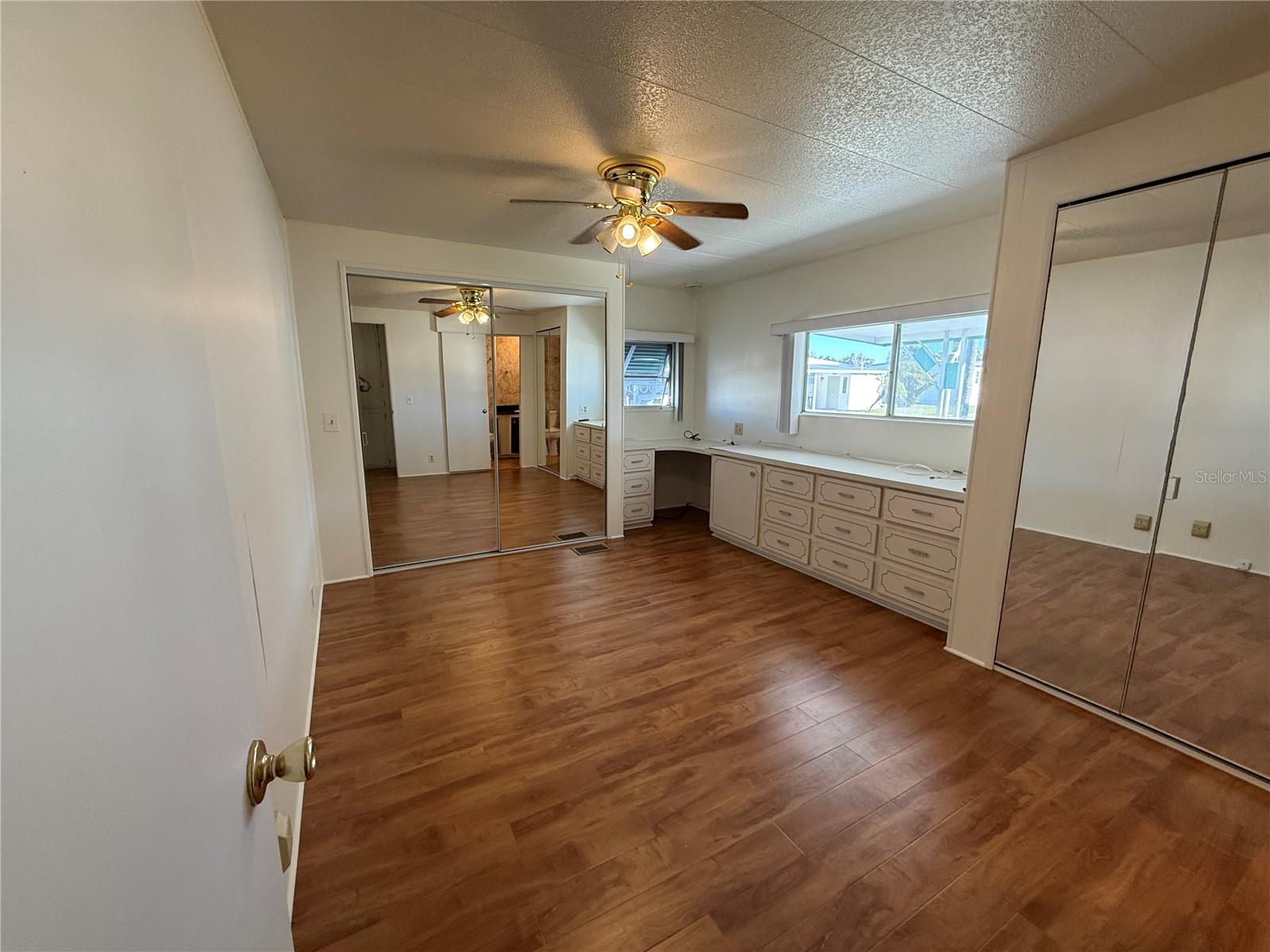 Image 19 of 38 For 3846 Bywater Drive