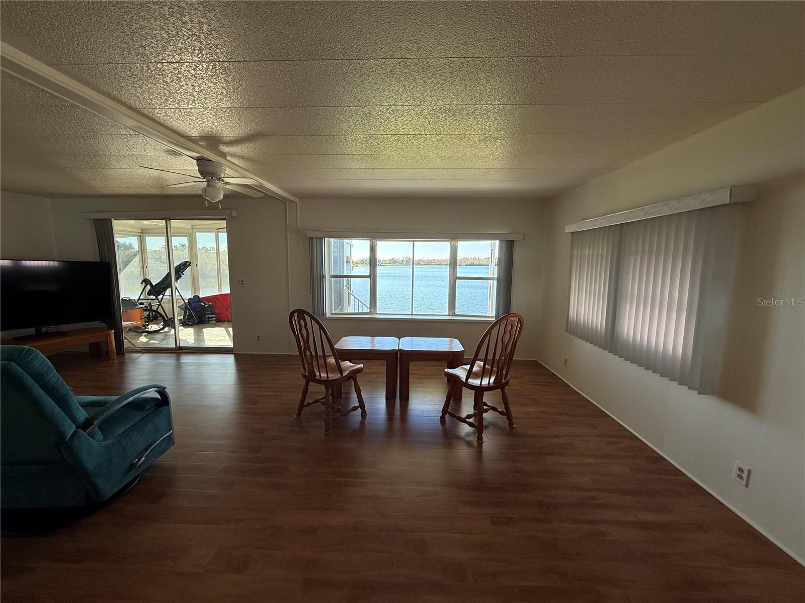 Image 8 of 38 For 3846 Bywater Drive