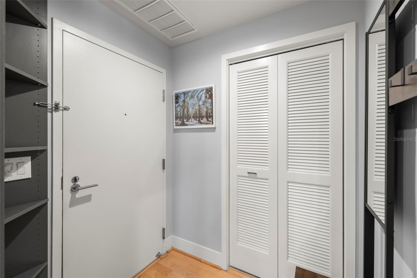 Image 22 of 52 For 145 2nd Avenue S 613