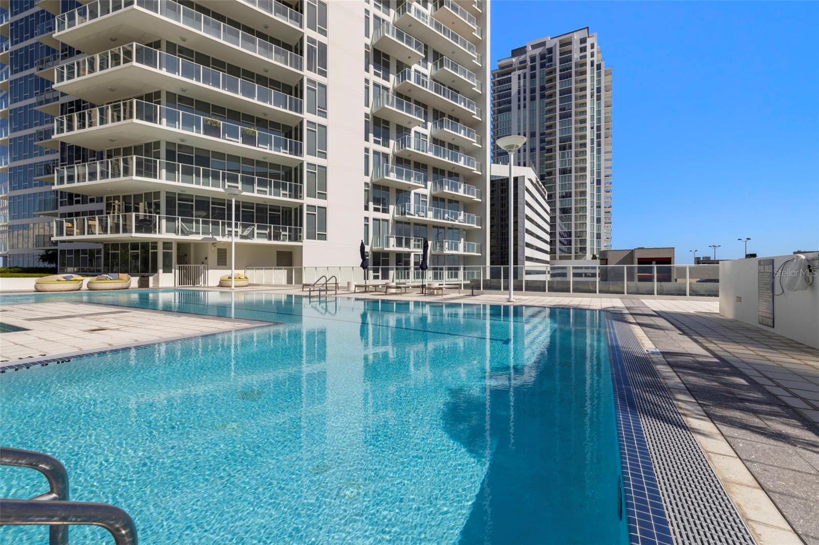 Image 30 of 52 For 145 2nd Avenue S 613