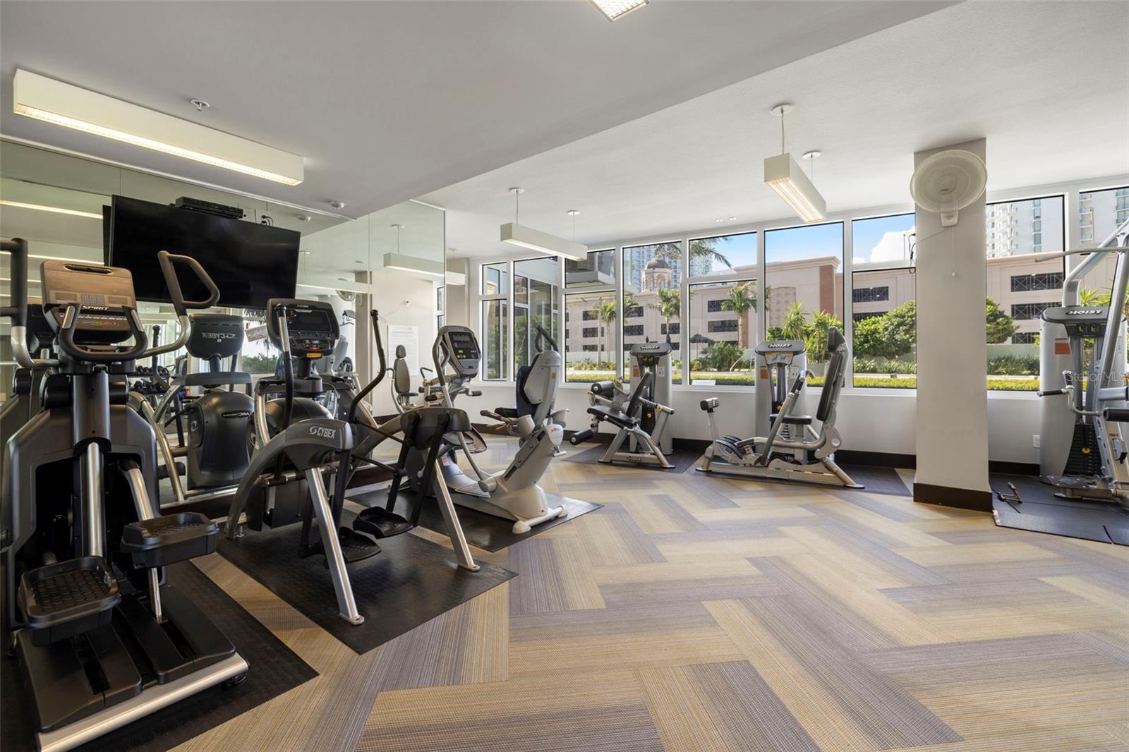 Image 42 of 52 For 145 2nd Avenue S 613