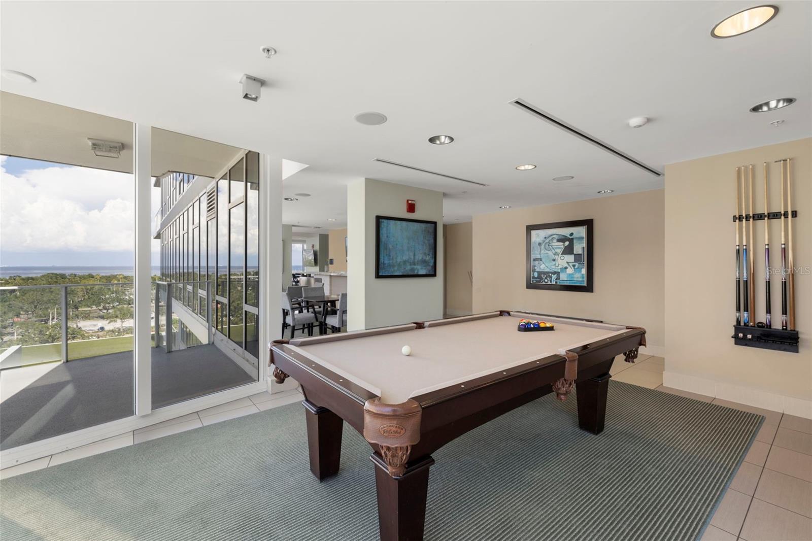 Image 49 of 52 For 145 2nd Avenue S 613