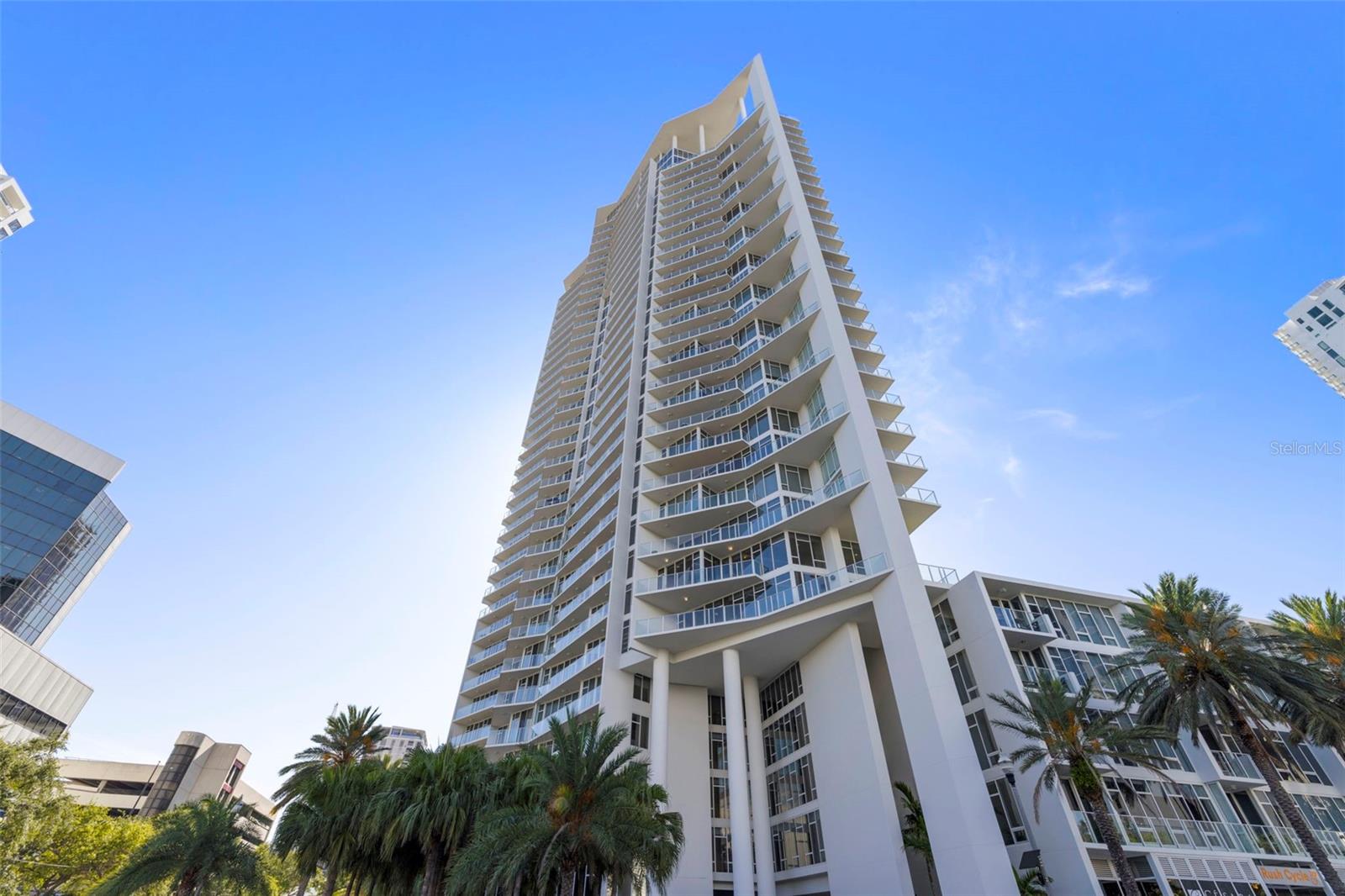 Image 51 of 52 For 145 2nd Avenue S 613