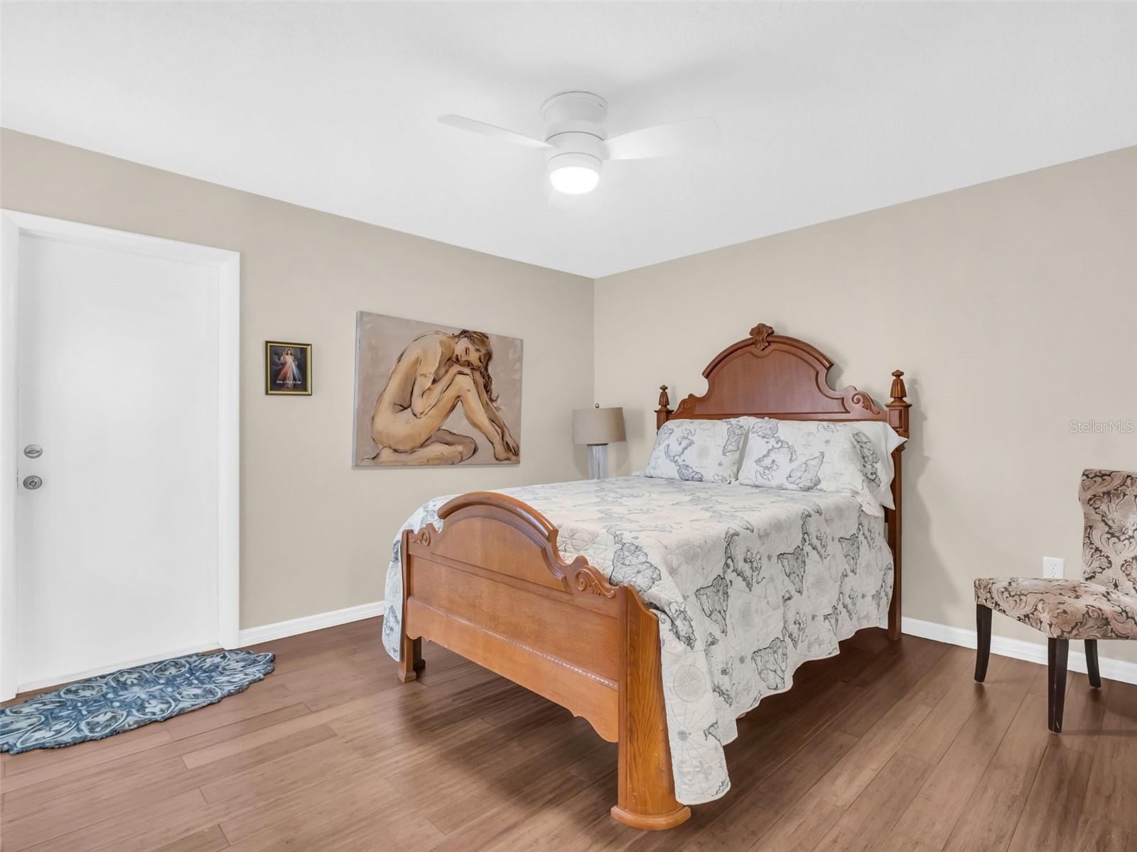 Image 15 of 56 For 2504 Oak Circle