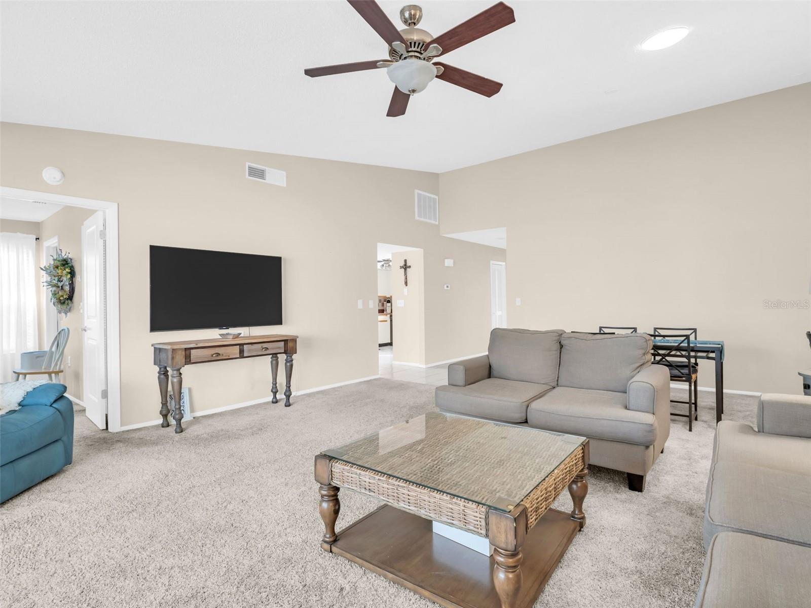 Image 6 of 56 For 2504 Oak Circle