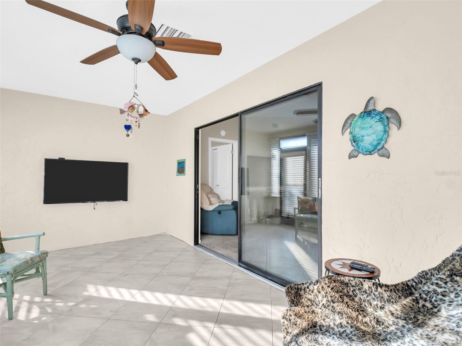 Image 7 of 56 For 2504 Oak Circle