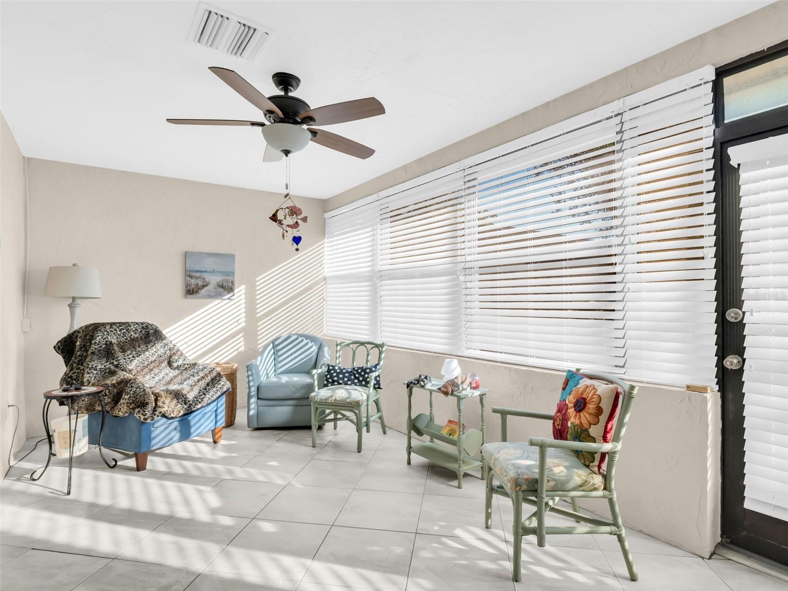 Image 9 of 56 For 2504 Oak Circle