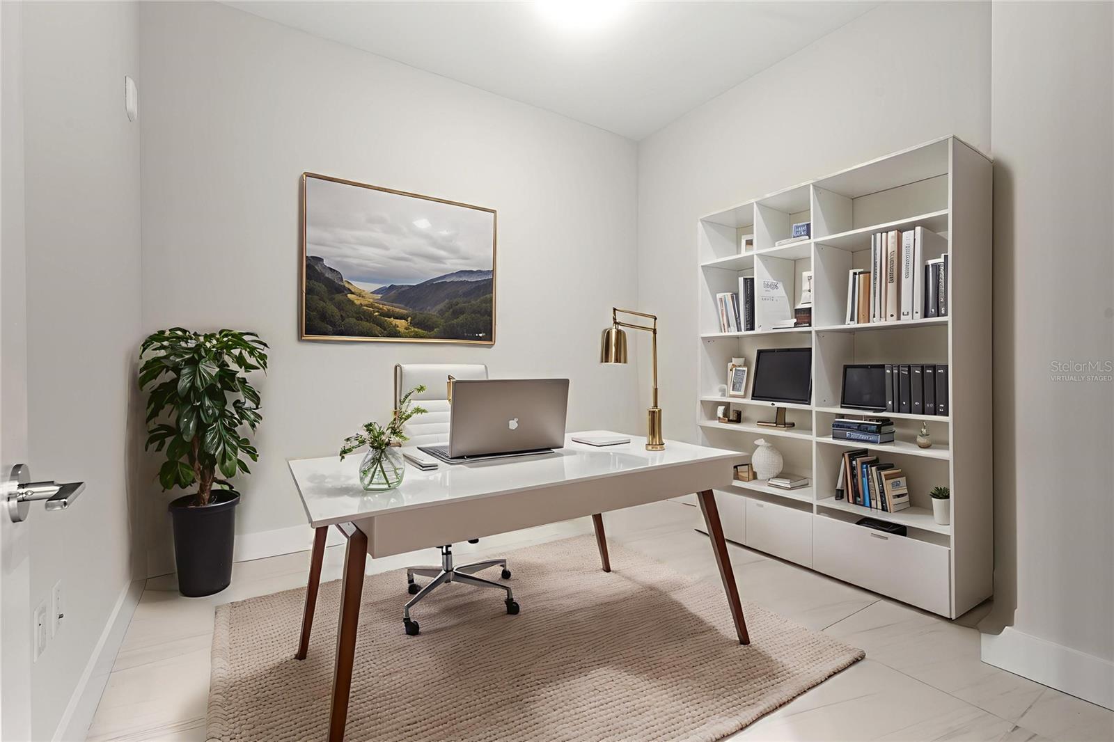 Image 25 of 84 For 275 1st Avenue S 2803