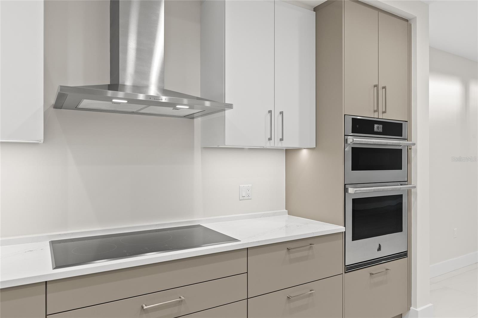 Image 30 of 84 For 275 1st Avenue S 2803