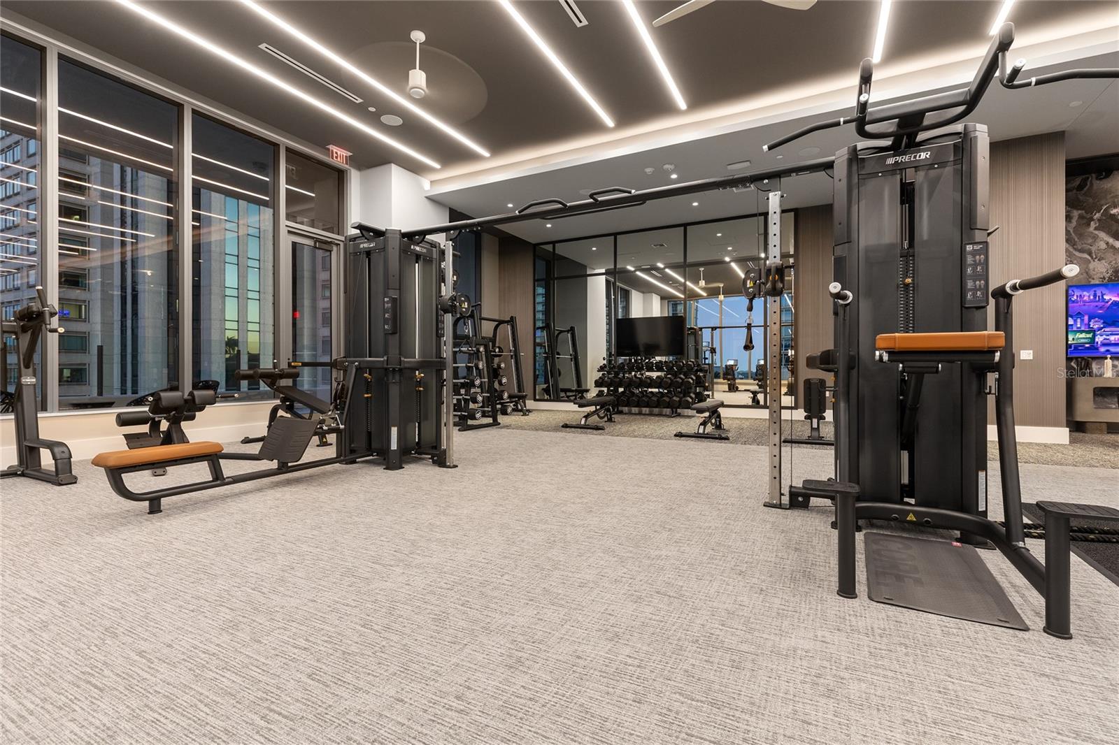 Image 52 of 84 For 275 1st Avenue S 2803