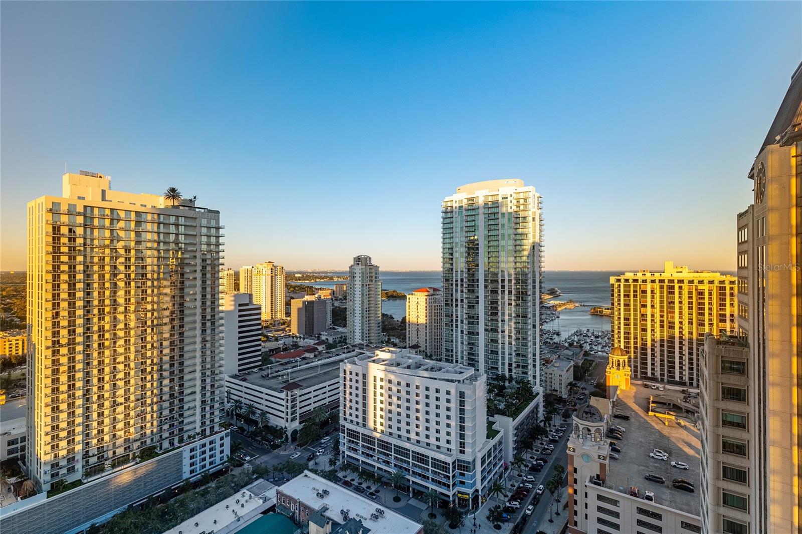 Image 59 of 84 For 275 1st Avenue S 2803