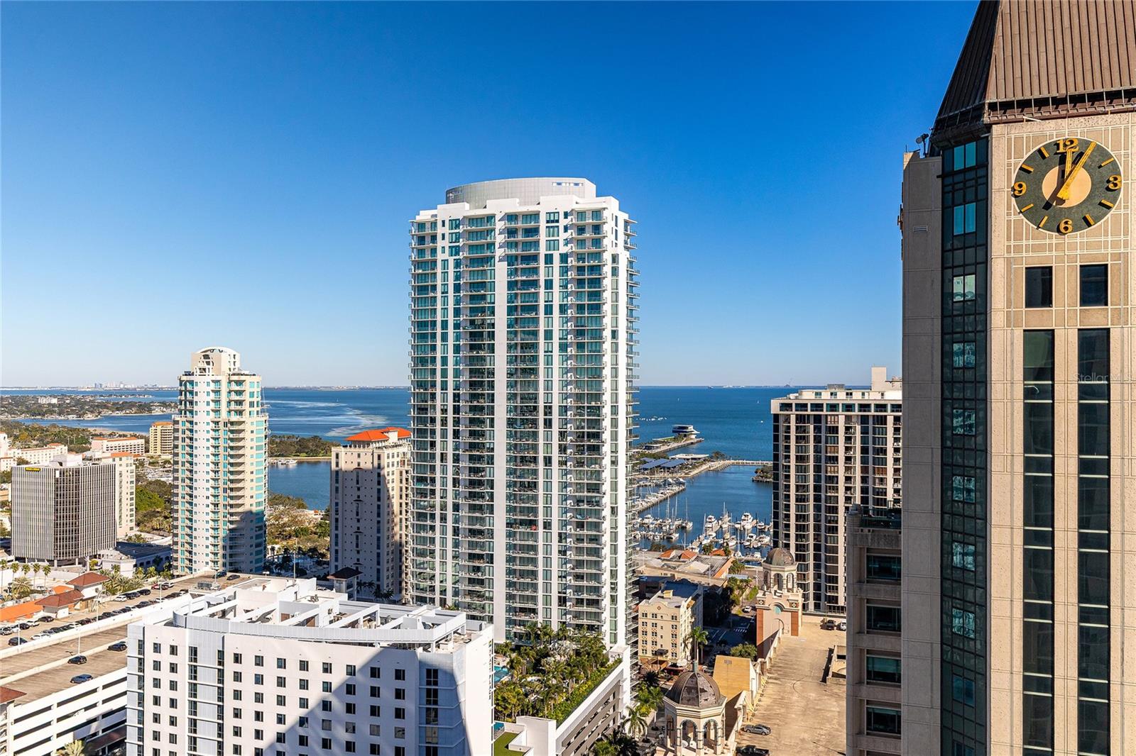 Image 72 of 84 For 275 1st Avenue S 2803