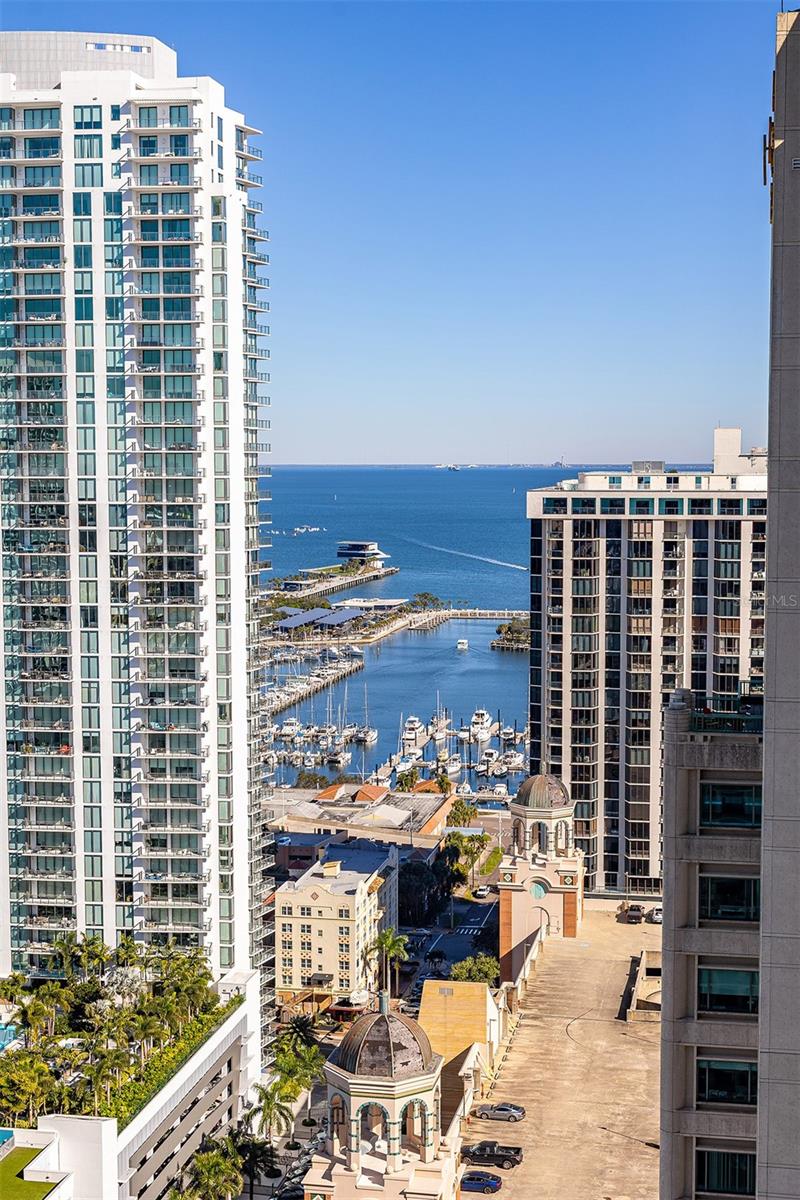 Image 76 of 84 For 275 1st Avenue S 2803