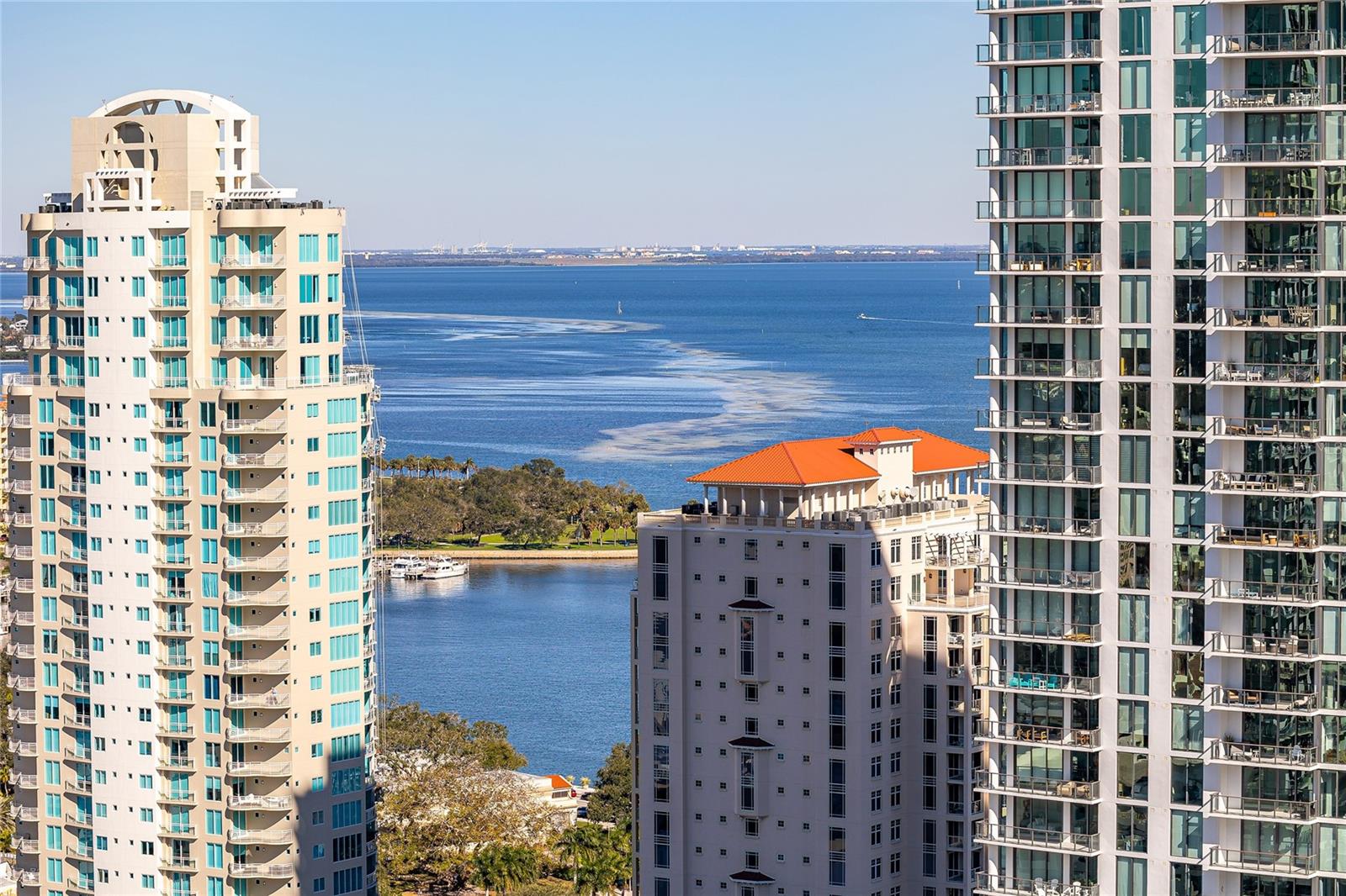 Image 83 of 84 For 275 1st Avenue S 2803