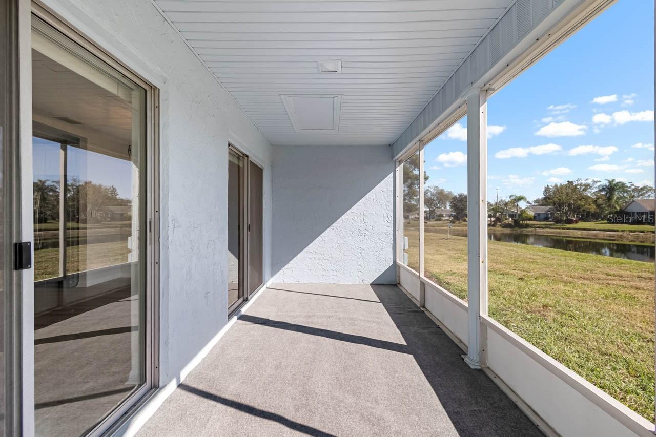 Image 21 of 55 For 2337 Glenmore Circle