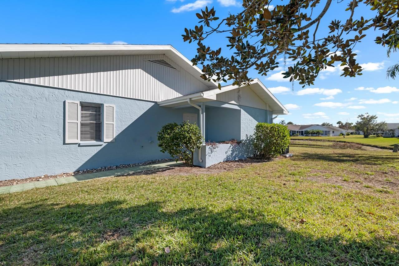 Image 26 of 55 For 2337 Glenmore Circle