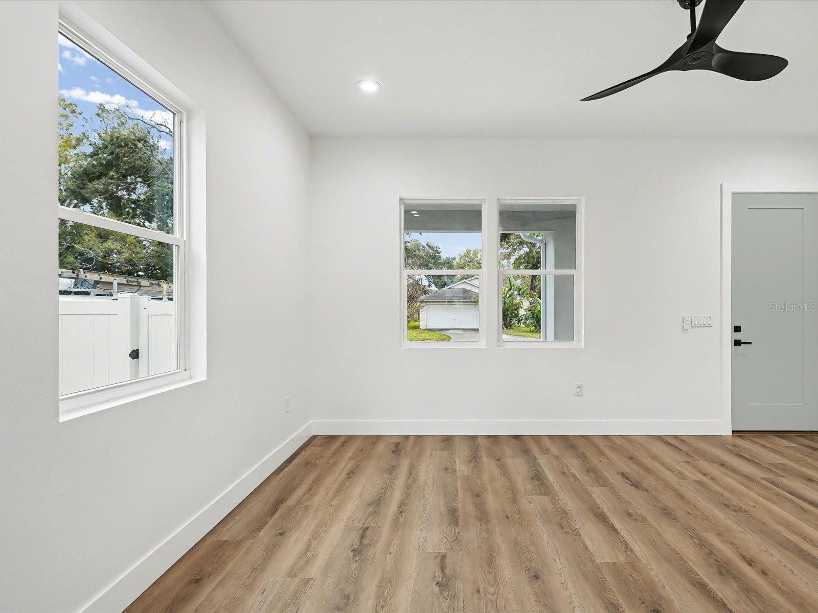 Image 10 of 96 For 1751 27th Avenue N