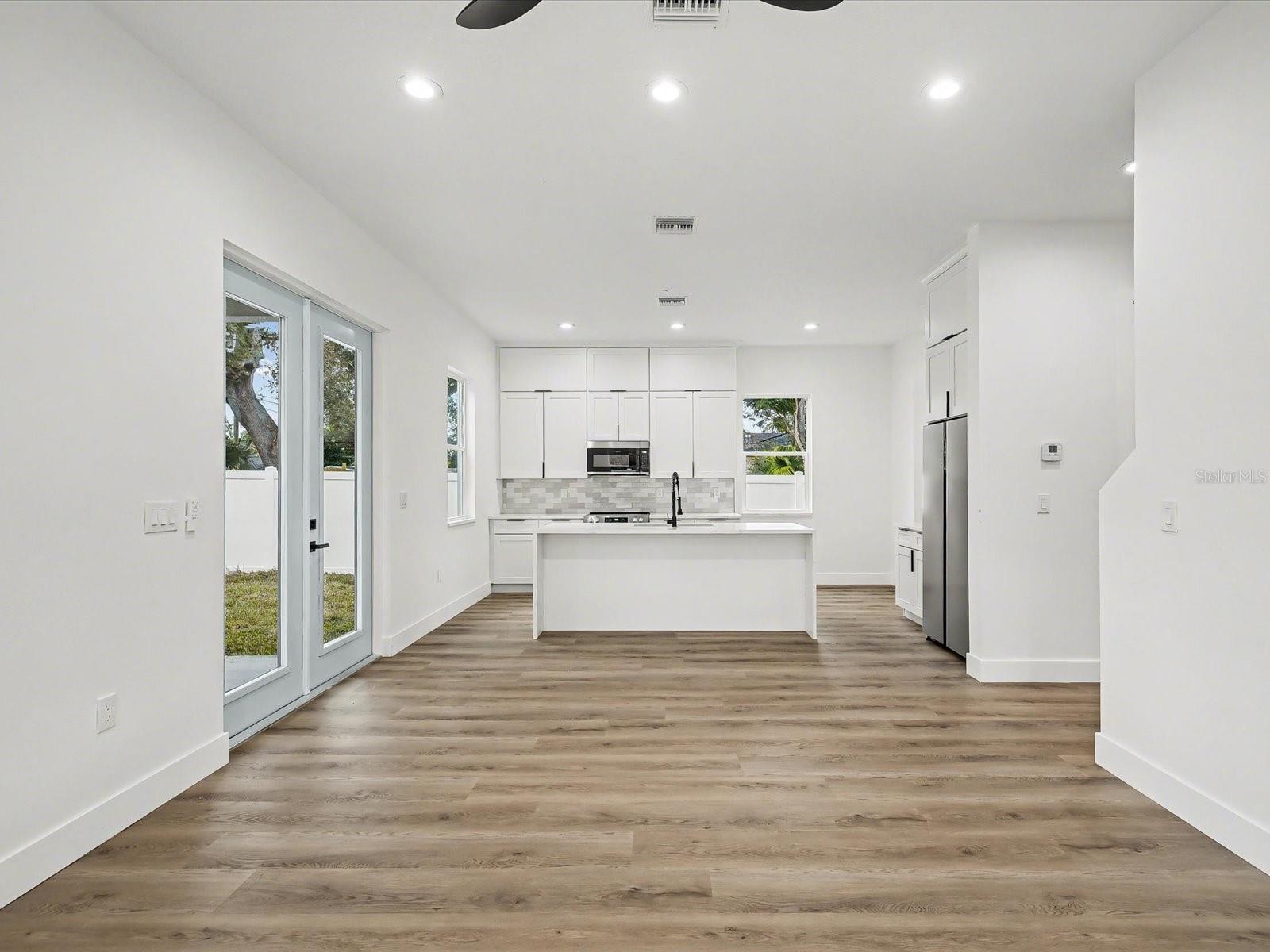 Image 13 of 96 For 1751 27th Avenue N