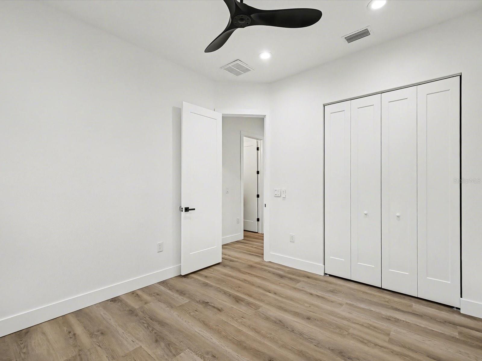 Image 40 of 96 For 1751 27th Avenue N