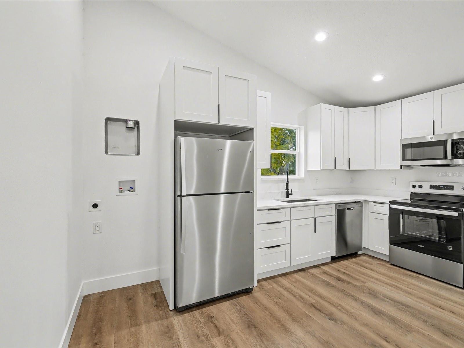 Image 47 of 96 For 1751 27th Avenue N