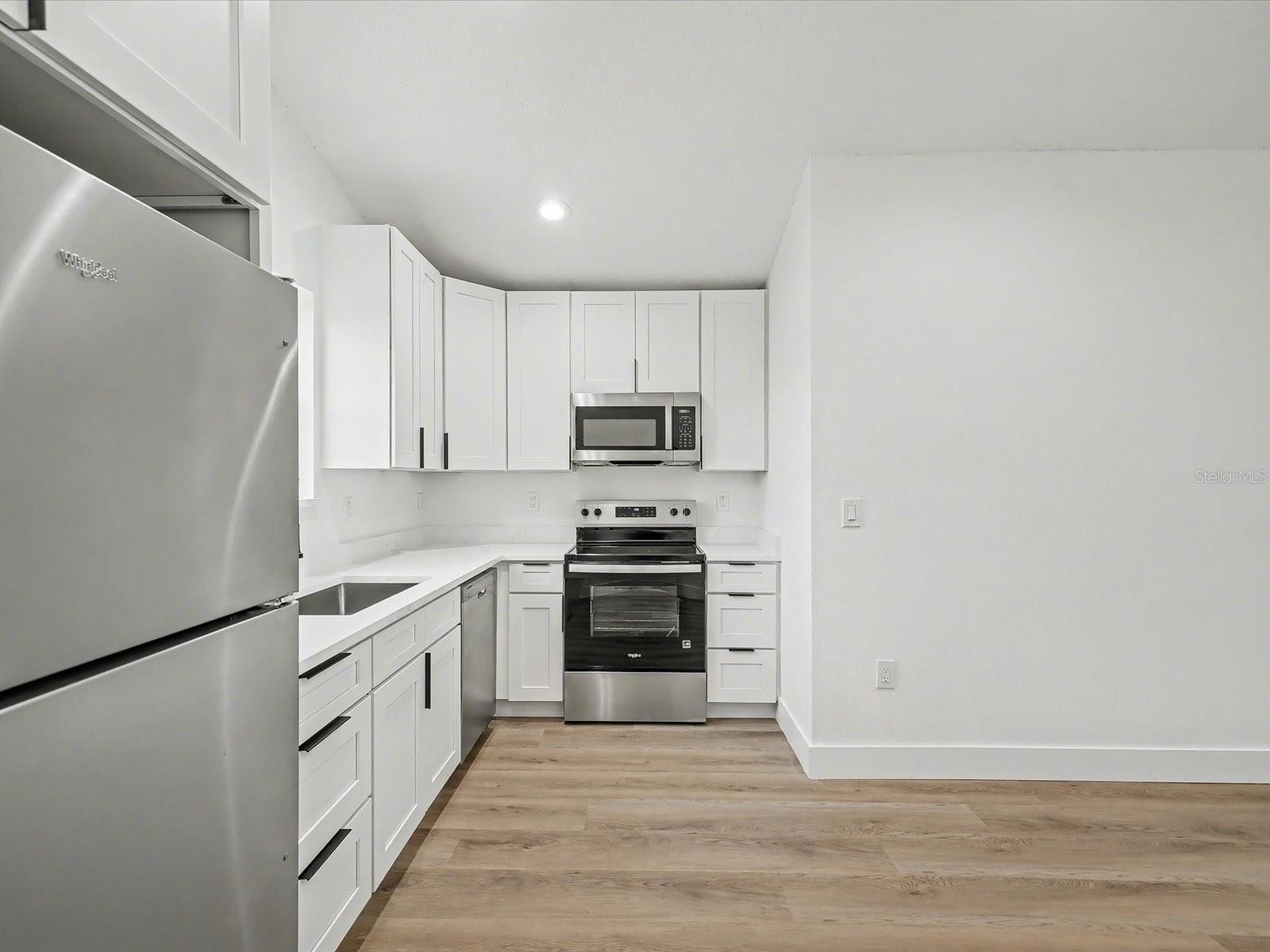 Image 49 of 96 For 1751 27th Avenue N