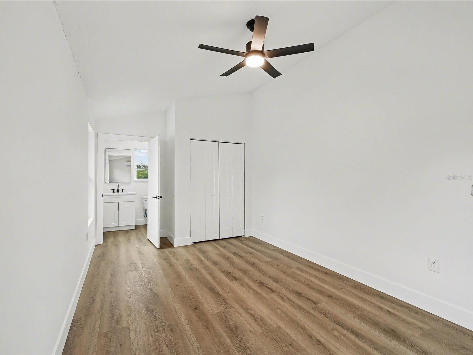 Image 53 of 96 For 1751 27th Avenue N