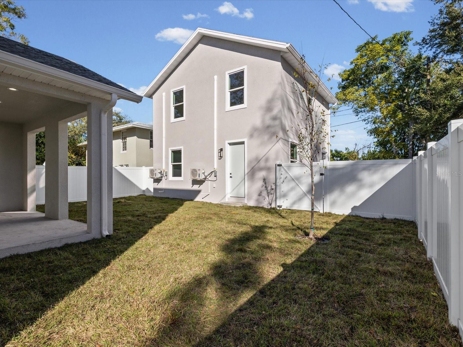 Image 61 of 96 For 1751 27th Avenue N