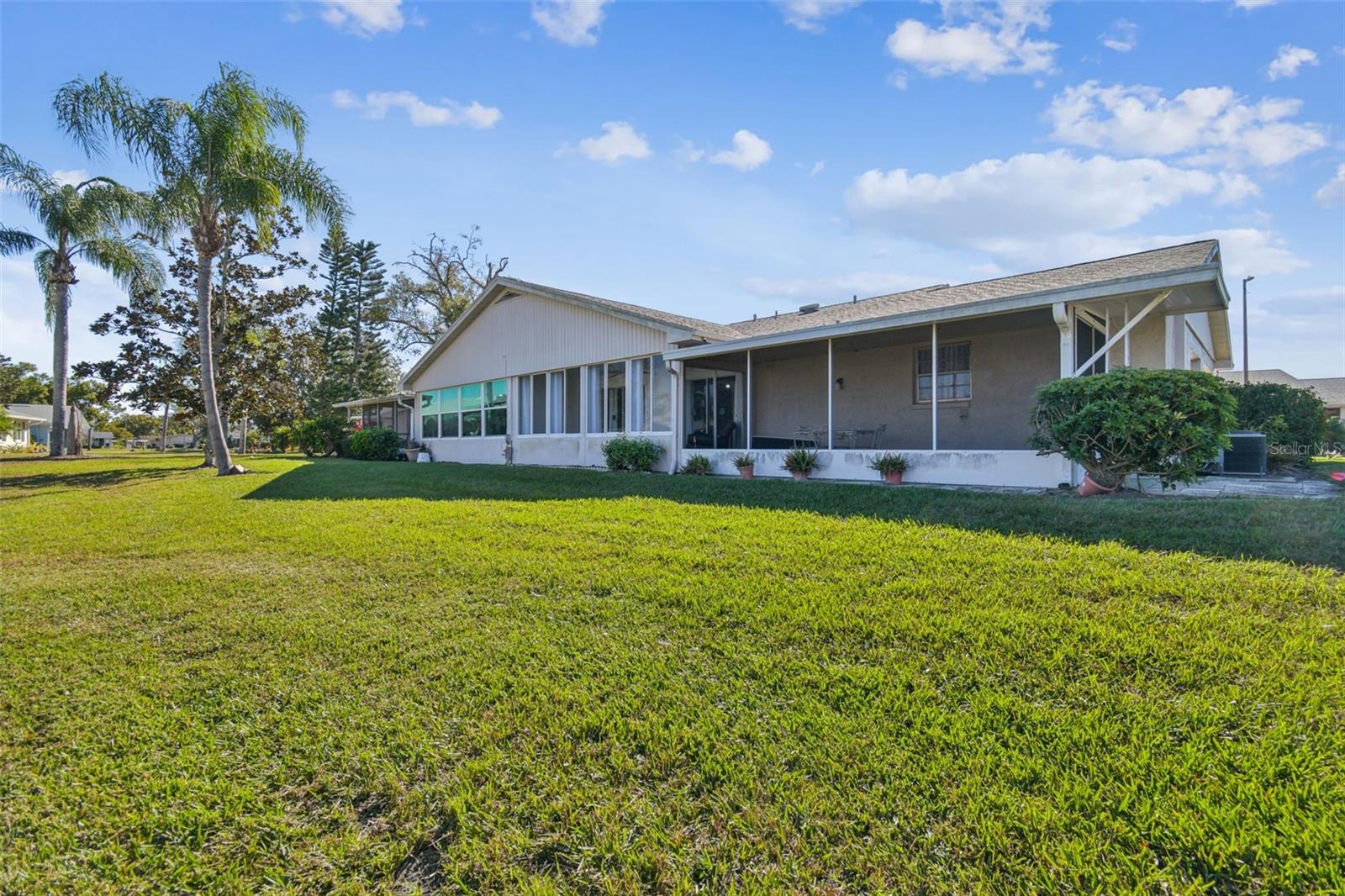 Image 24 of 26 For 123 Glendower Circle