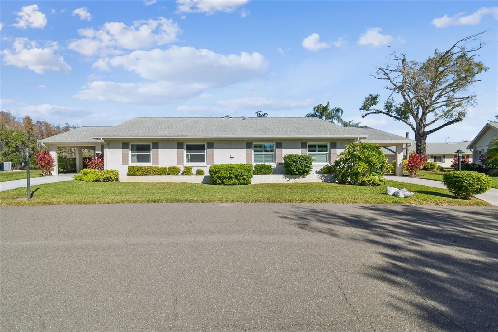 Image 25 of 26 For 123 Glendower Circle