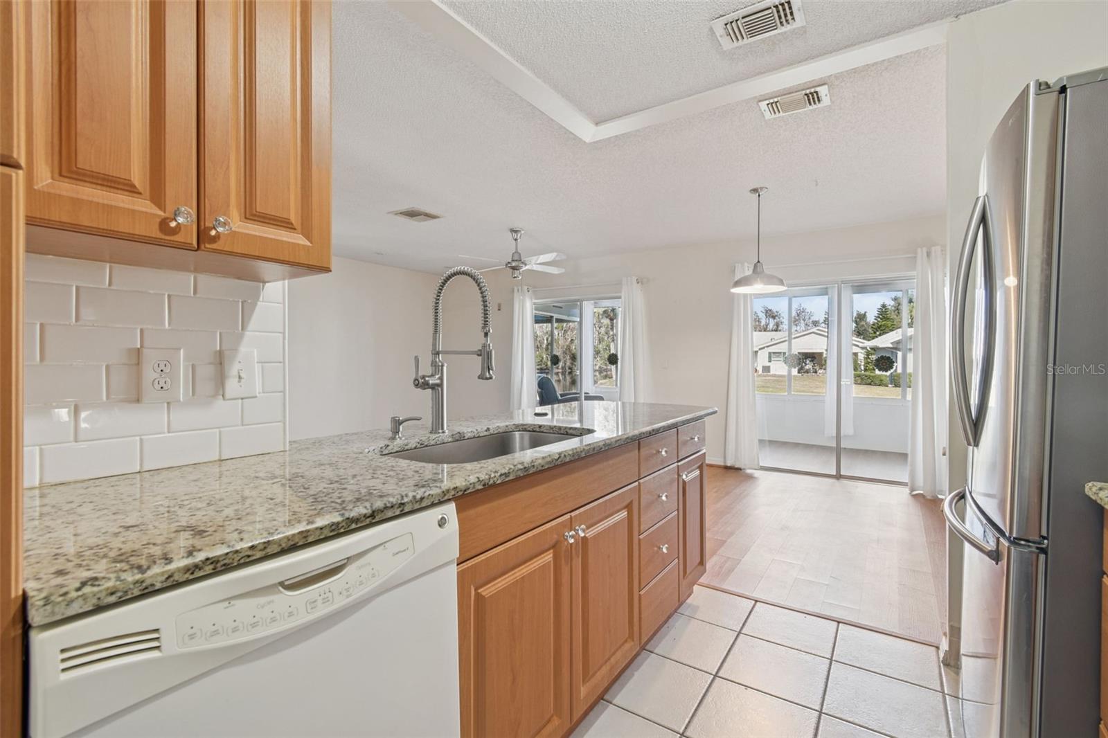 Image 6 of 26 For 123 Glendower Circle